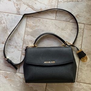 Black Michael Kor’s Bag